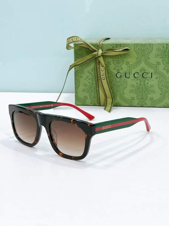 Picture of Gucci Sunglasses _SKUfw79164049fw